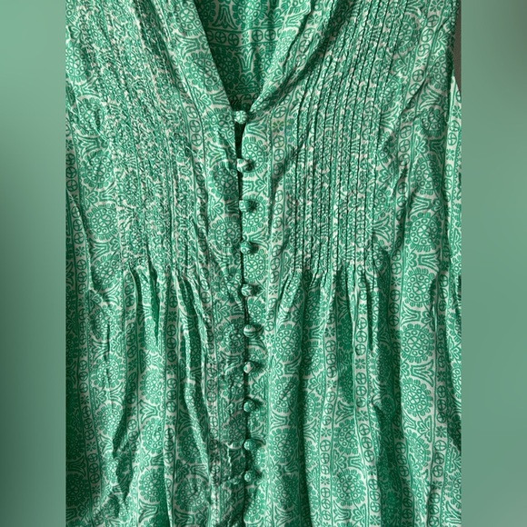 Anthropologie |Green Button-Down Blouse | Size small - Picture 2 of 5